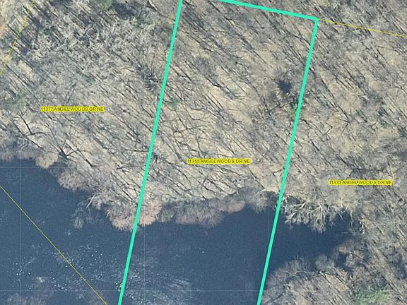 2nd image of 11355 Angel Lake Rd NE