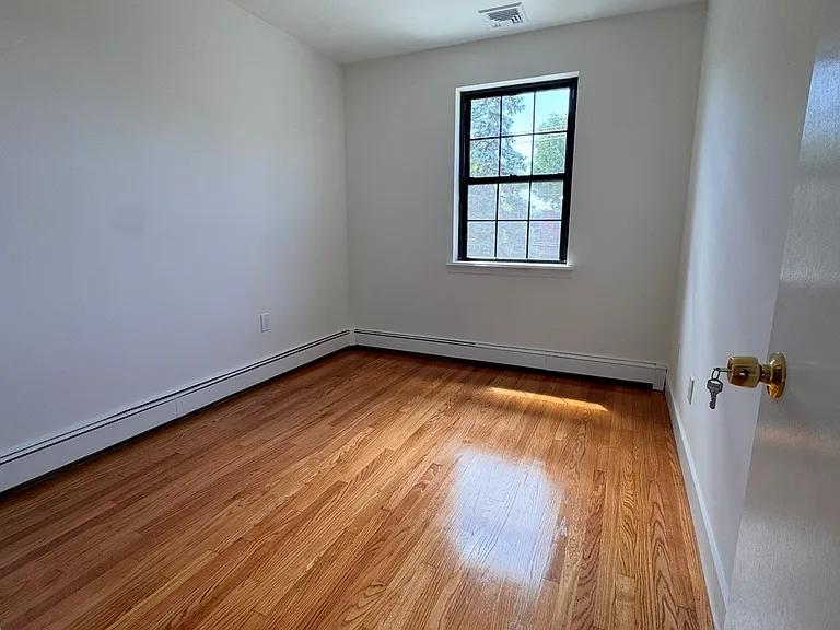 1195 Neill Ave #2 — Photo 7