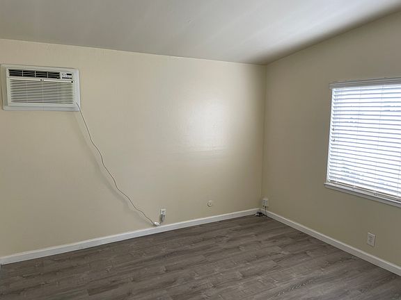 4th image of 602 Alpha Ct APT C
