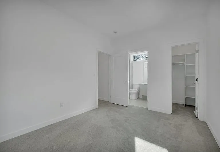 10969 130th St NW #1 — Photo 17