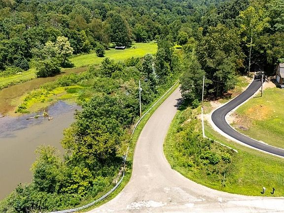 2nd image of 360 Newells Run Rd