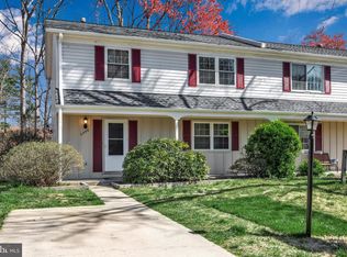 2896 Cedar Crest Ct, Woodbridge, VA 22192
