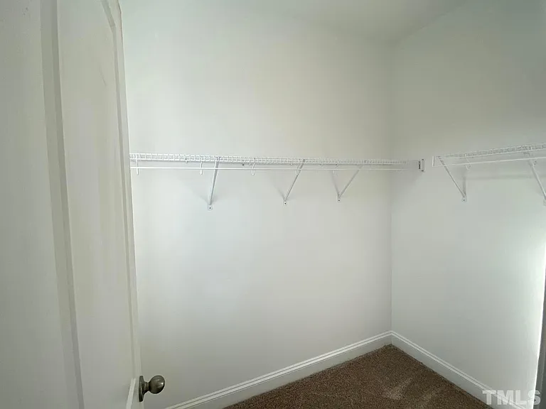 336 Clementine Dr — Photo 21