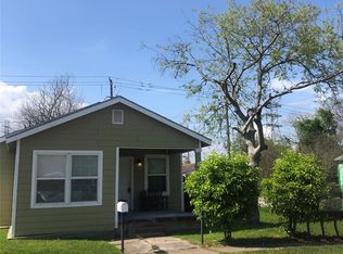 1201 Pine St, Baytown, TX 77520