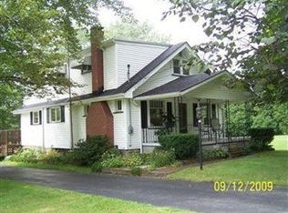 2411 Niles Cortland Rd NE, Cortland, OH