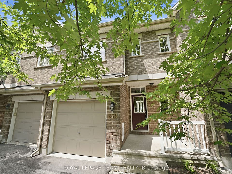 1st image of 239 Tandalee Cres