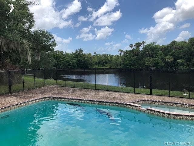 1st image of 7211 Elyse Cir