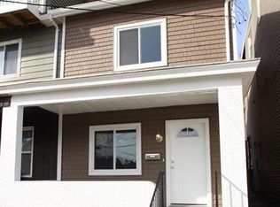 6 1/2 Wyoming St, Mt Washington, PA 15211