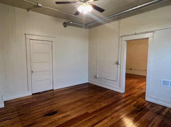 116 N Lincoln Blvd #3