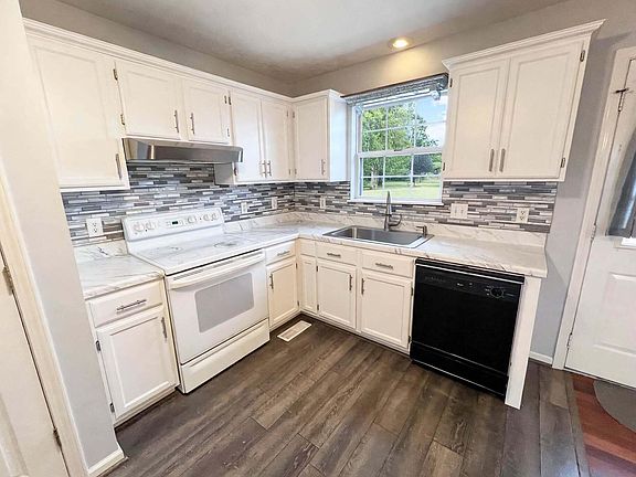 5th image of 11327 Ebenezer Rd