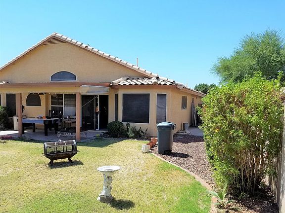 5th image of 12332 W Roanoke Ave