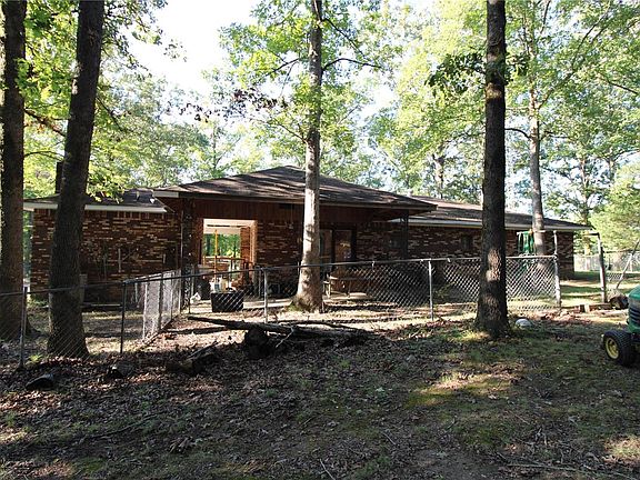 4th image of 120 County Road 452