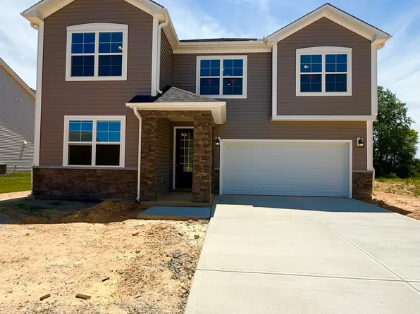 417 Providence Creek Dr, Fuquay Varina, NC 27526