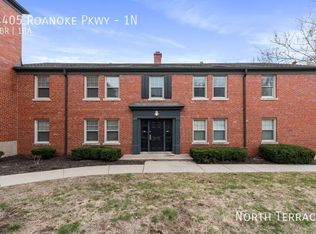 Drake, Kansas City, MO 64111