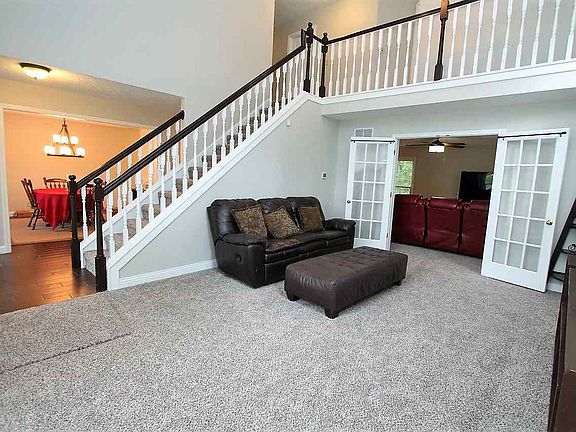 5th image of 3518 Pine Ln