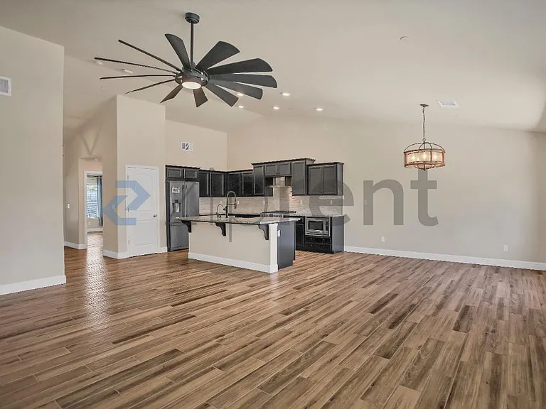 433 S Crescent Ln — Photo 14