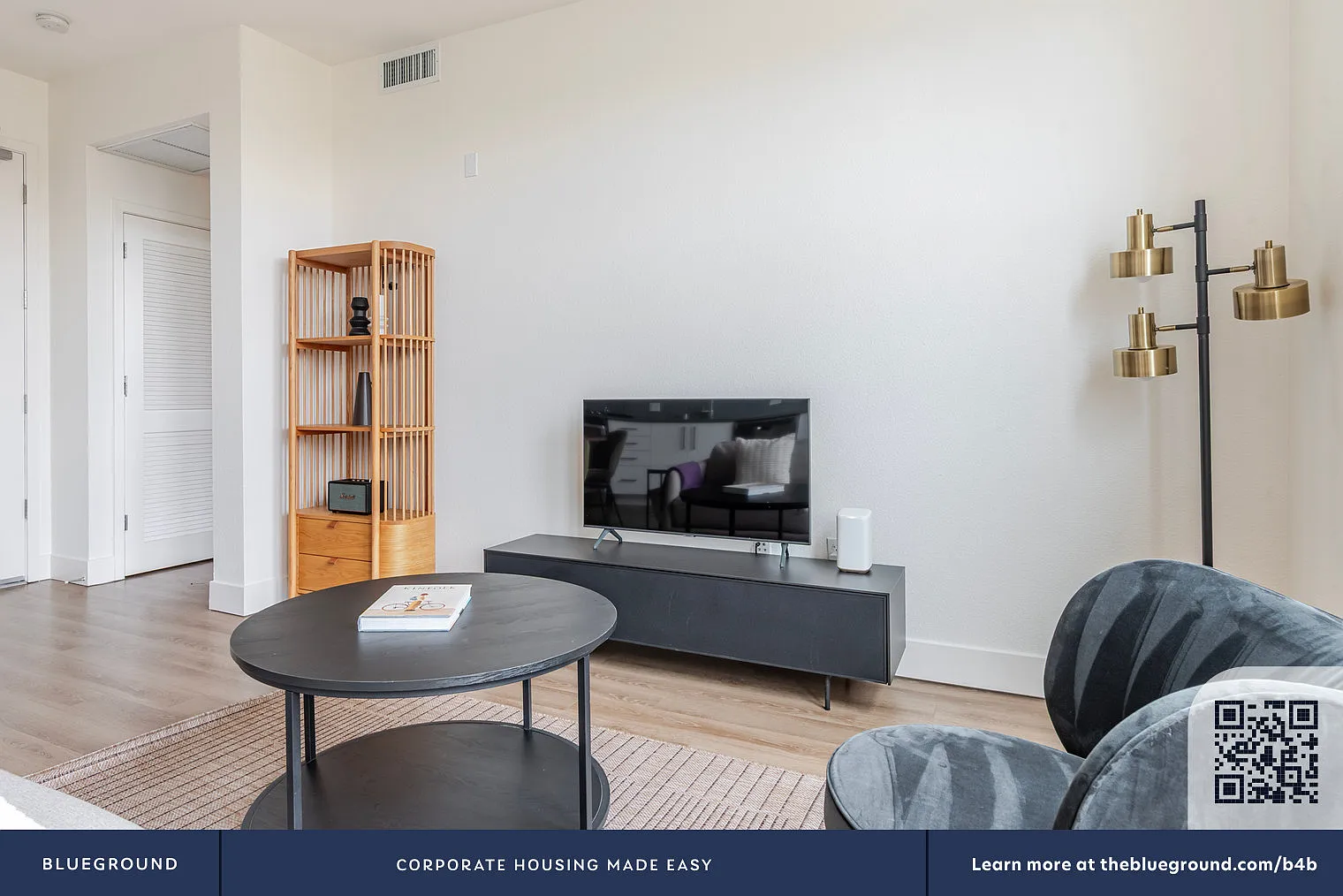 1 bed, 1.0 bath, 671 sqft, $4,530 — Photo 4