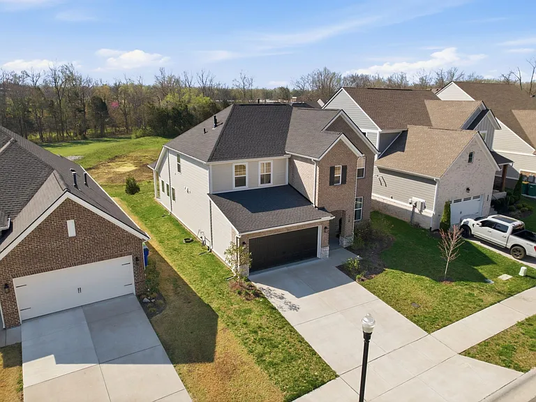 507 Stinson Ct — Photo 45