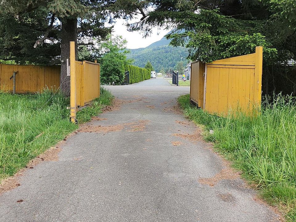 1st image of 4165 Stewart Rd