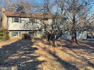 914 Alexander Spring Rd #C, Carlisle, PA 17015