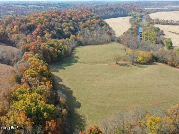 19 Tucker Ln, Springfield, KY 40069