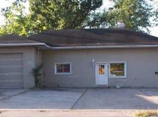 803 W Hendrickson St, Marion, IL 62959