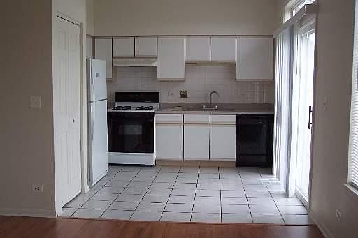 1st image of 2833 Cedar Glade Dr