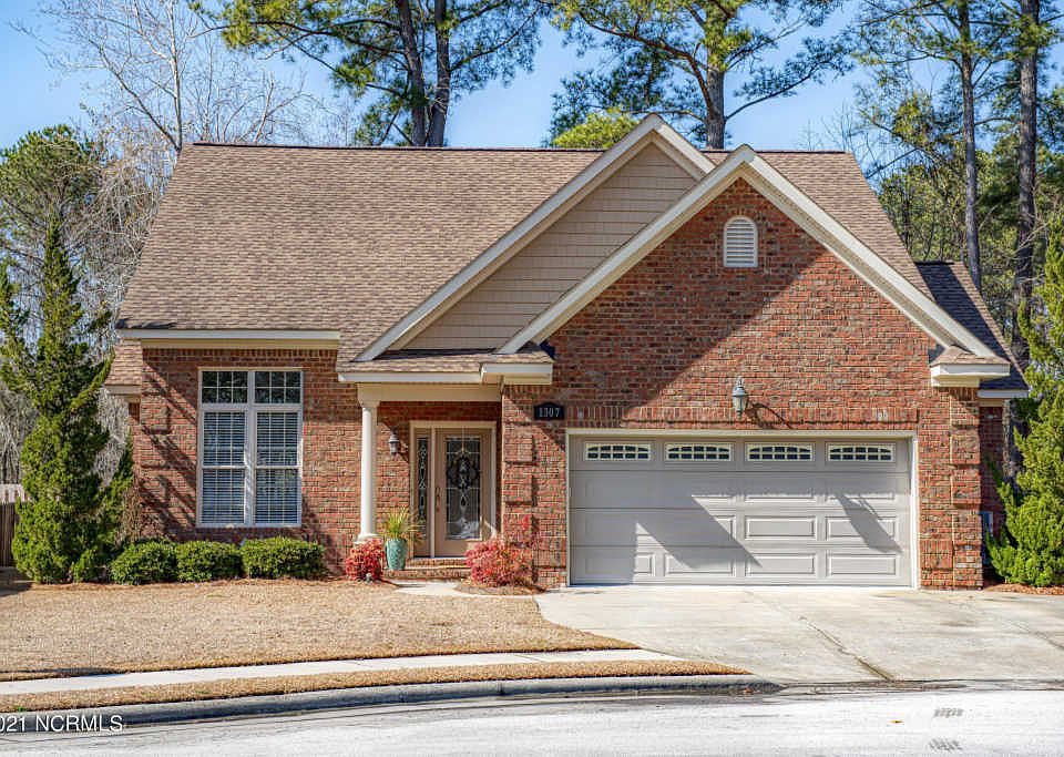 1st image of 1307 Albury Ct