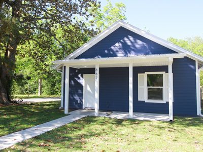 882 W Orange Ave, Defuniak Springs, FL, 32435