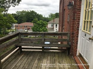 1050 Main St APT 14, West Warwick, RI 02893