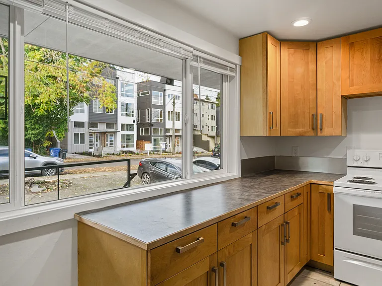 1320 14th Ave S #5 — Photo 16