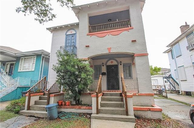 1st image of 3715 Louisiana Avenue Pkwy