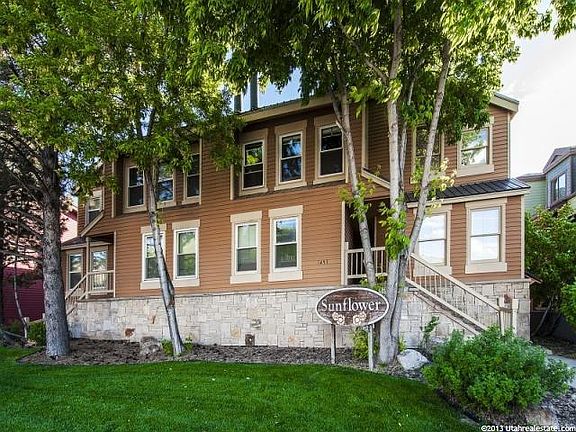 2nd image of 1493 Park Ave #7