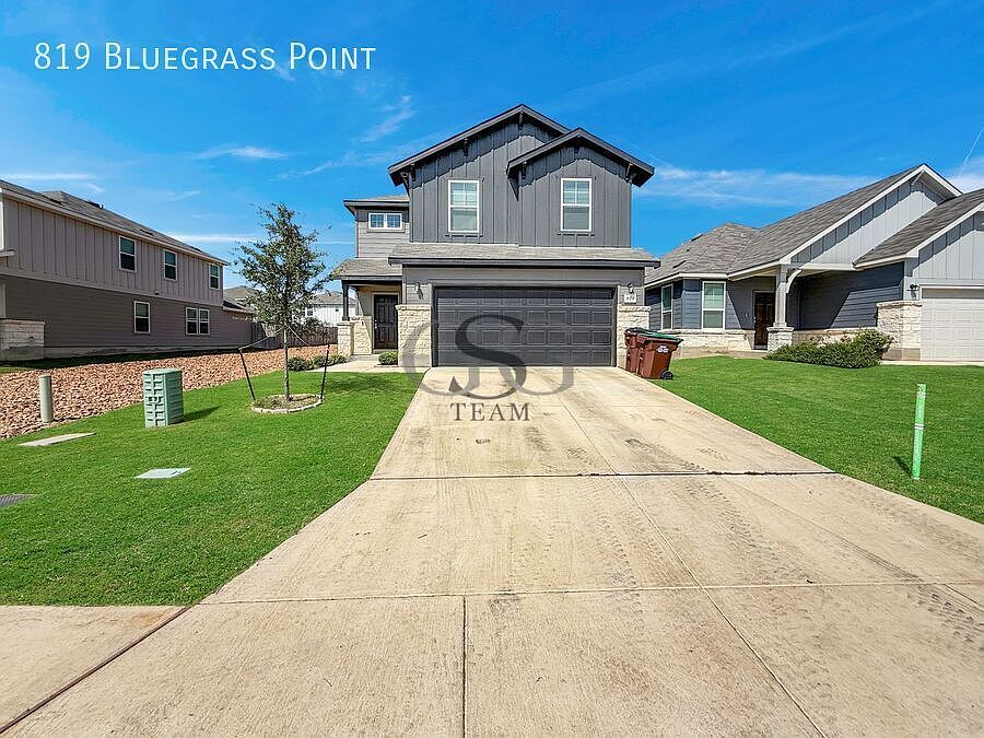 1st image of 819 Bluegrass Point