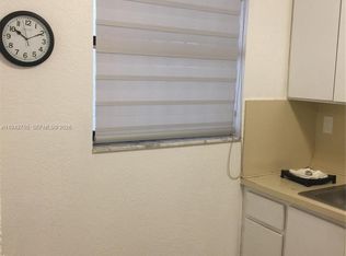 142 SW 18th Ave APT 19, Miami, FL 33135