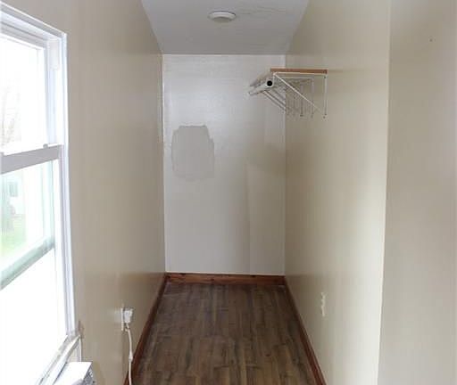2nd image of 8636 Peck St