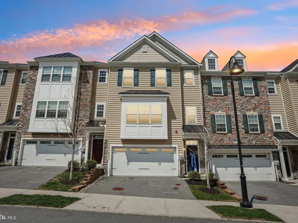 55 Skylar Cir, Media, PA 19063