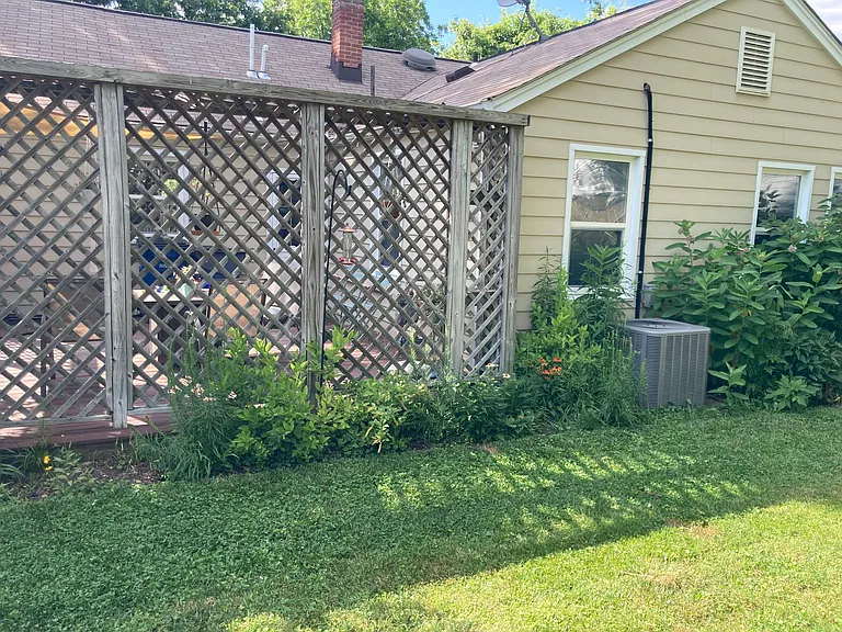 12503 Livingston St — Photo 5