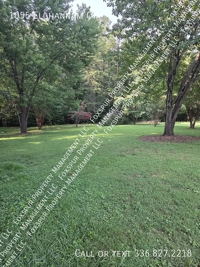 3 bed, 1404 sqft, $1,100 — Photo 4