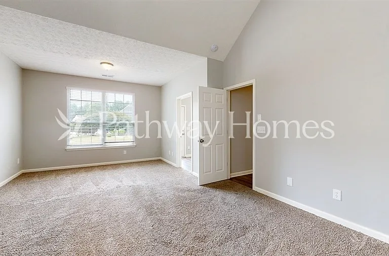 8401 Somerton Cir — Photo 8