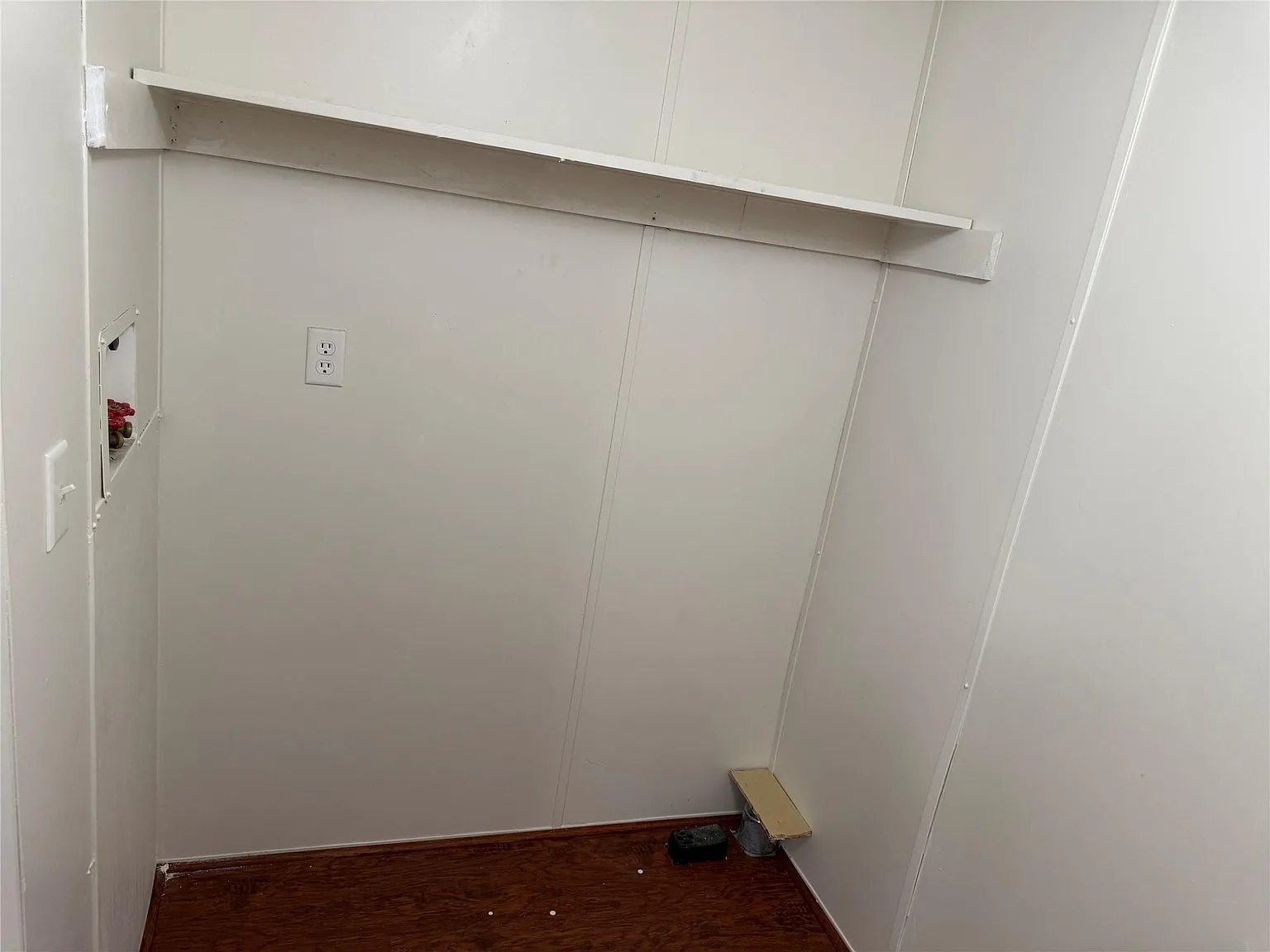 2 bed, 1.0 bath, 784 sqft, $1,250 — Photo 4