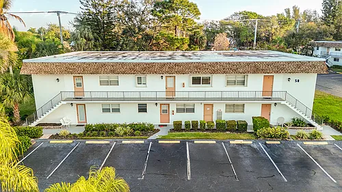 2950 SE Ocean Blvd Photo 1