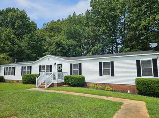 315 Walnut Crest Ct, Fountain Inn, SC 29644