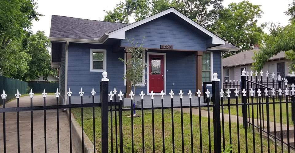 1st image of 1023 S Glasgow Dr