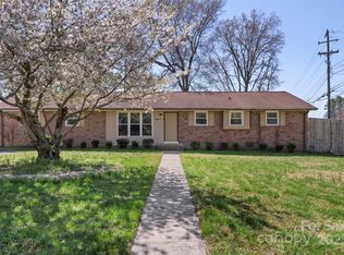 2217 Parkdale Ave, Gastonia, NC 28052