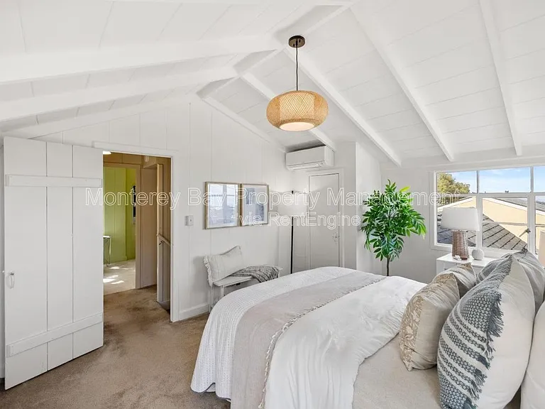 705 Grace St — Photo 17