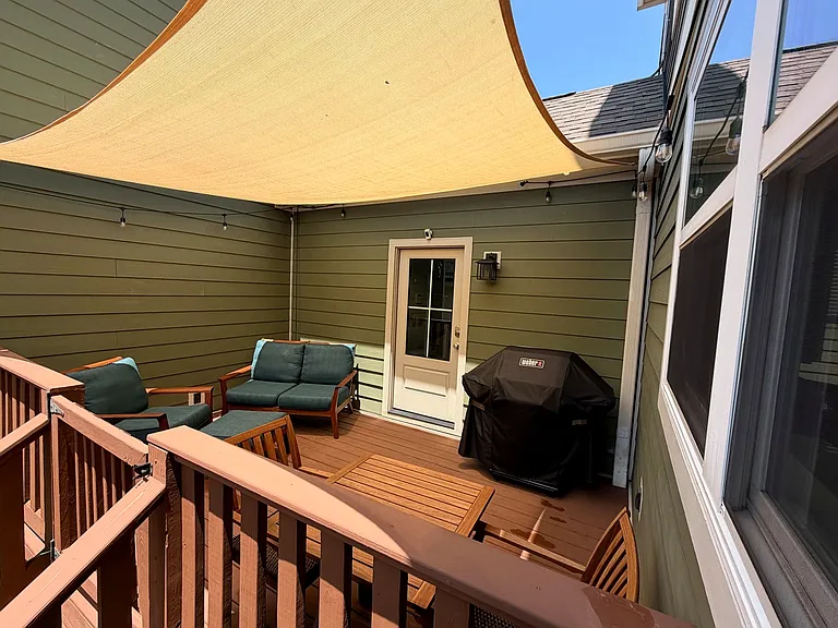 1467 Madison St — Photo 21