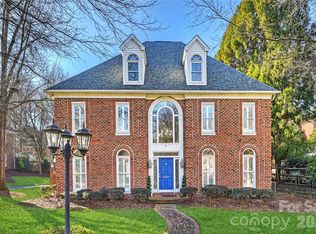 5242 Colony Rd, Charlotte, NC 28226