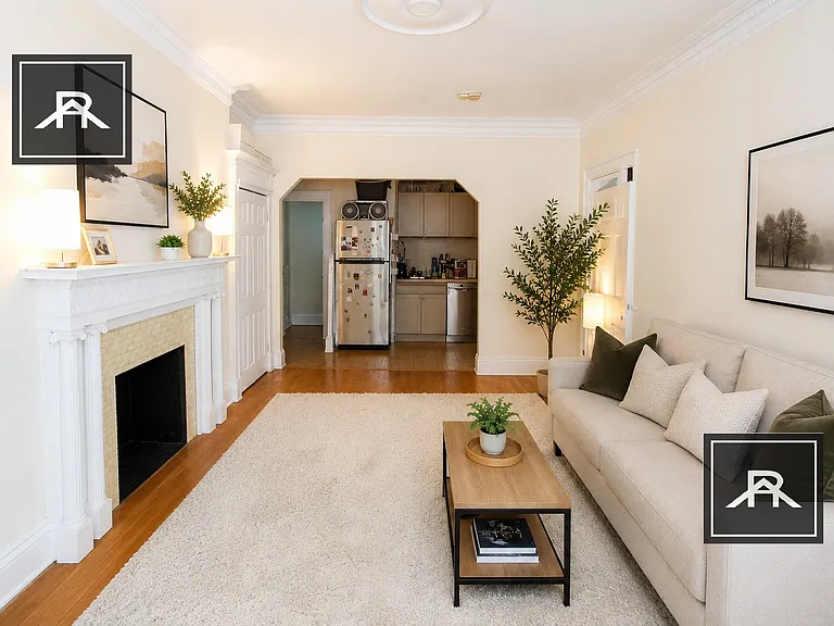 849 Beacon St #1 — Photo 2