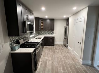 35 Pleasant Ave, White Plains, NY 10605